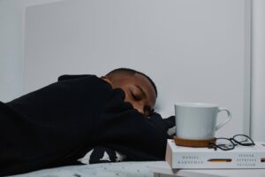 The Hidden Connection Between Sleep Deprivation and Weight Gain